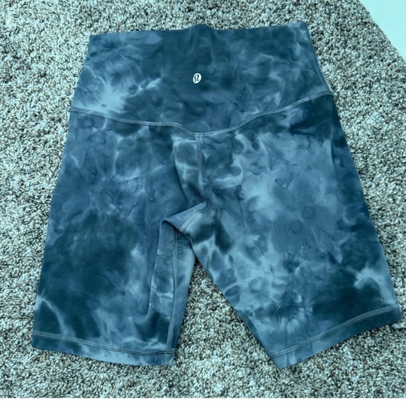 Lululemon Align Shorts - Picture 3 of 7